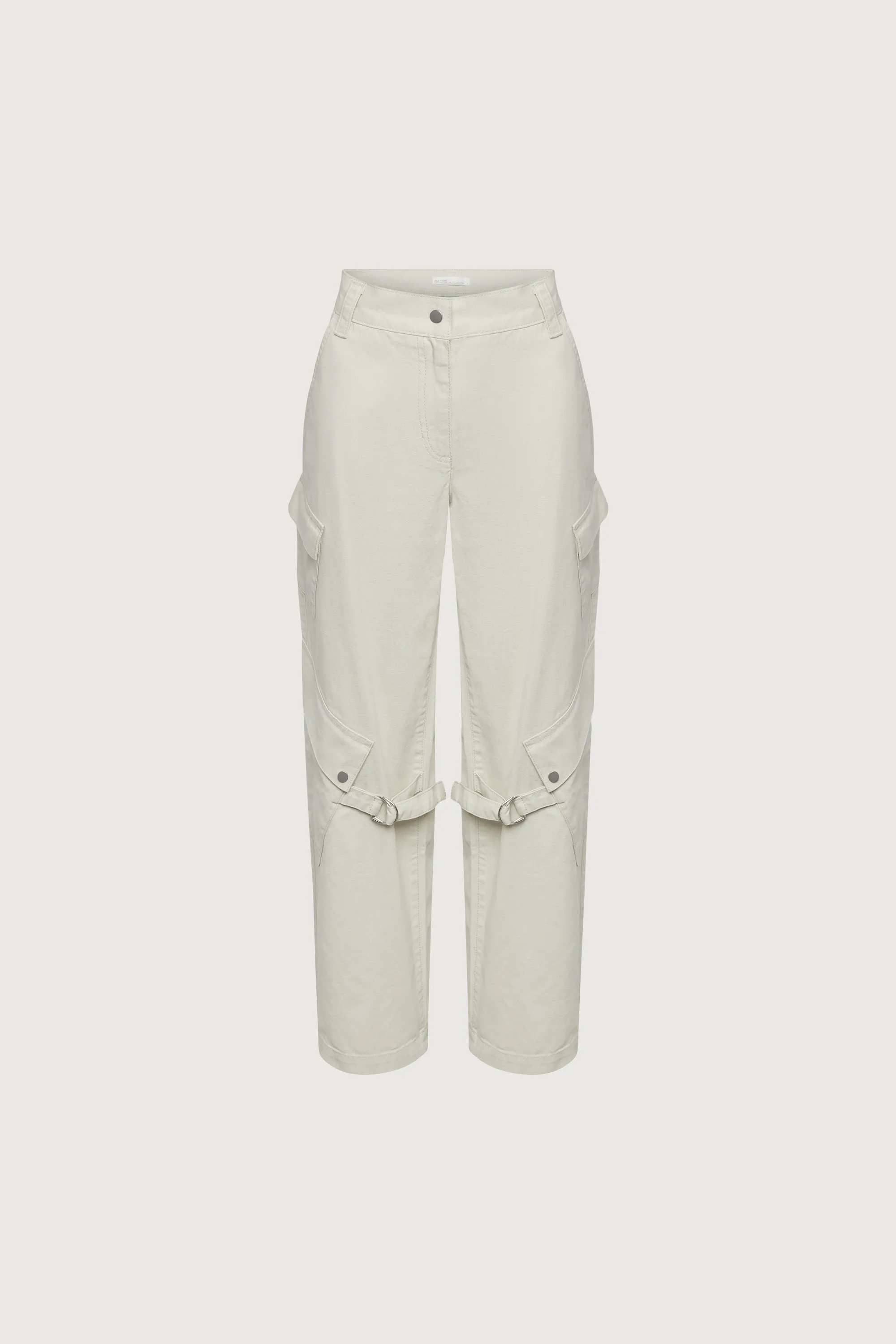 CARGO PANT WITH POCKET DETAILS